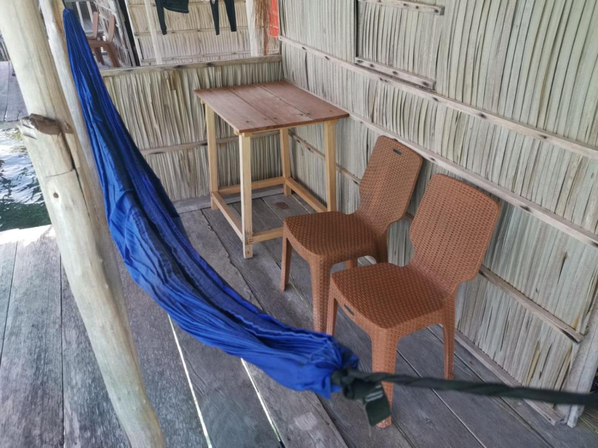 Kri Raja Ampat Bungalows מראה חיצוני תמונה