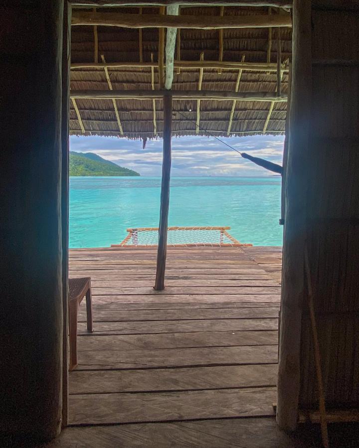 Kri Raja Ampat Bungalows מראה חיצוני תמונה